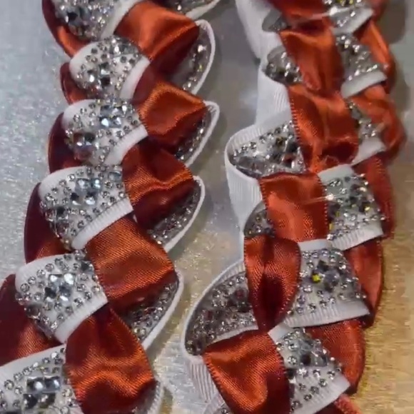 Custom Graduation lei - Picture 3 of 3